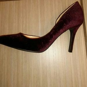 Jessica Simpson heels